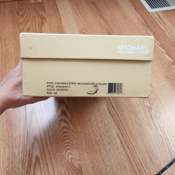 Michael Kors kami ankle strap - Picture 6 of 7